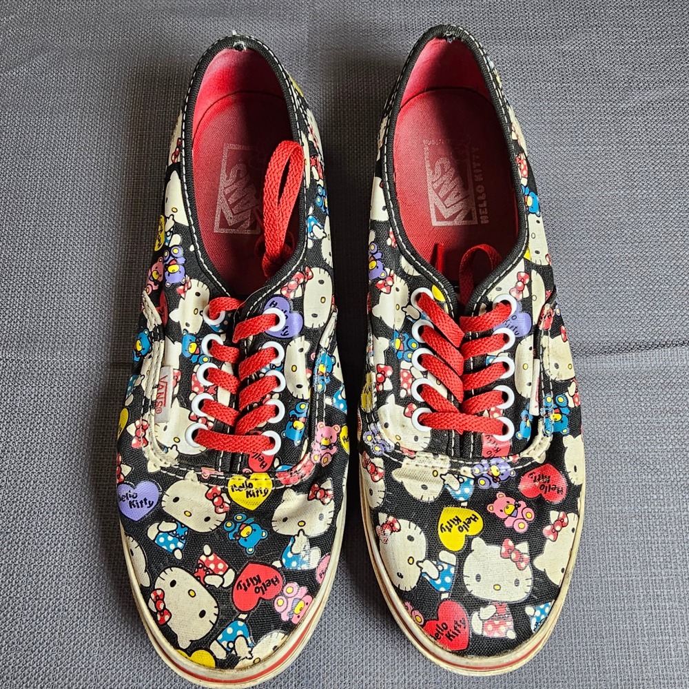 Vans x Hello Kitty Sneakers Women's Size 6.5 Black Multi Color Cute Shoes